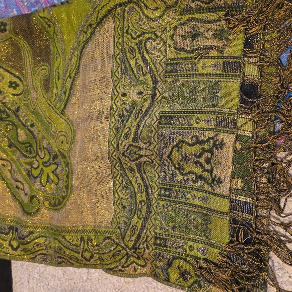 2 for 1!! Wrap/scarf & Pashmina - NWOT - Picture 12 of 12